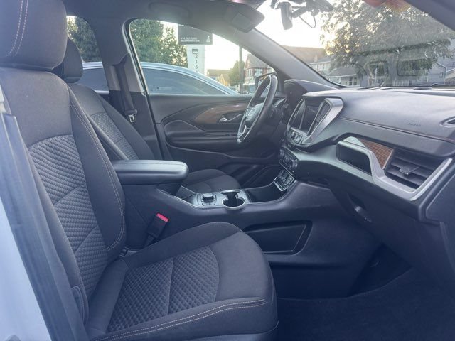 Used 2020 GMC Terrain SLE w/ Elevation Edition AWD/4WD image 19