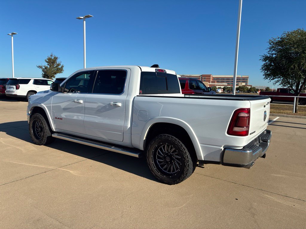Used 2021 RAM 1500 Laramie AWD/4WD image 2