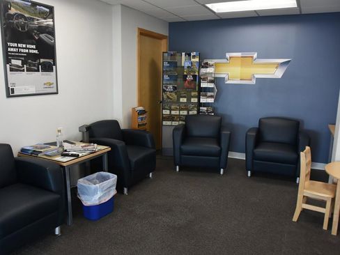 Used 2016 Chevrolet Malibu LT w/ Power Convenience Package image 19