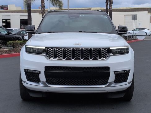 Used 2023 Jeep Grand Cherokee L Summit AWD/4WD image 3
