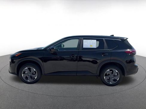 Used 2025 Nissan Rogue SV AWD/4WD image 9