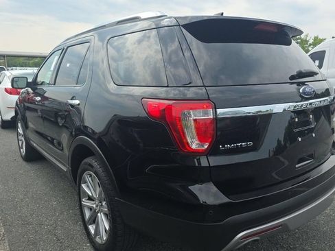 Used 2017 Ford Explorer Limited AWD/4WD image 5