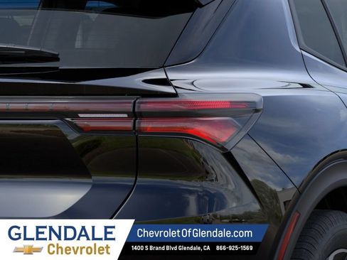 New 2026 Chevrolet Equinox EV LT FWD image 11