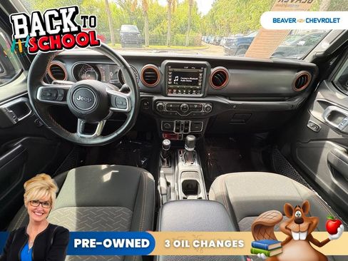 Used 2022 Jeep Gladiator Mojave w/ LED Lighting Group AWD/4WD image 23