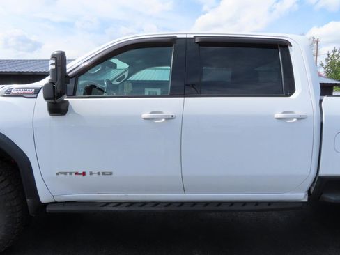 Used 2022 GMC Sierra 2500 AT4 w/ Gooseneck/5TH Wheel Package image 15