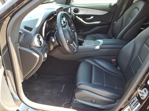 Used 2022 Mercedes-Benz GLC 300 image 22