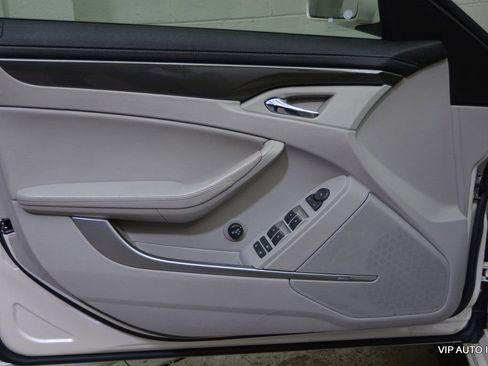 Used 2010 Cadillac CTS Wagon image 7