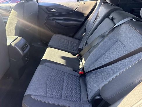 Used 2024 Chevrolet Equinox LT image 19