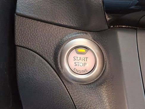 Used 2019 Nissan Sentra SV image 25