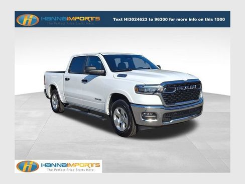 Used 2025 RAM 1500 Big Horn AWD/4WD image 1