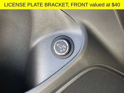 Used 2025 Buick Encore GX Avenir w/ Avenir Technology Package AWD/4WD image 7