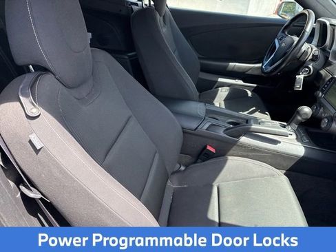 Used 2015 Chevrolet Camaro LT RWD image 13