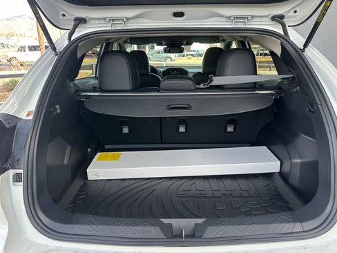 Certified 2025 Subaru Crosstrek 2.5i Limited w/ Crosstrek Mirror Package image 28