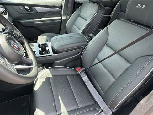 New 2025 Buick Enclave Sport Touring w/ Power Package image 19