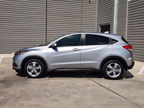 Used 2020 Honda HR-V LX image 5