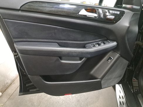 Used 2018 Mercedes-Benz GLE 350 image 27