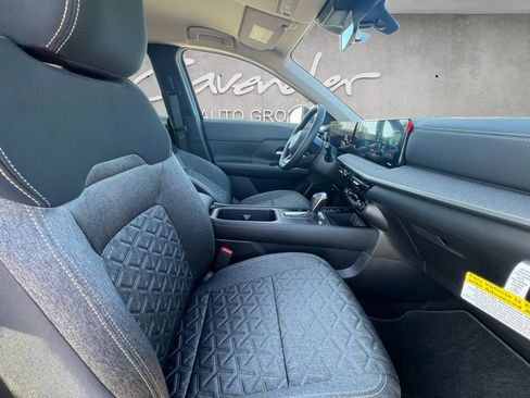 New 2026 Nissan Kicks SV FWD image 25
