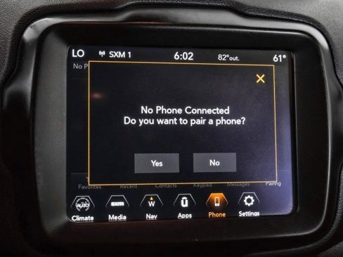 Used 2023 Jeep Renegade Trailhawk image 27