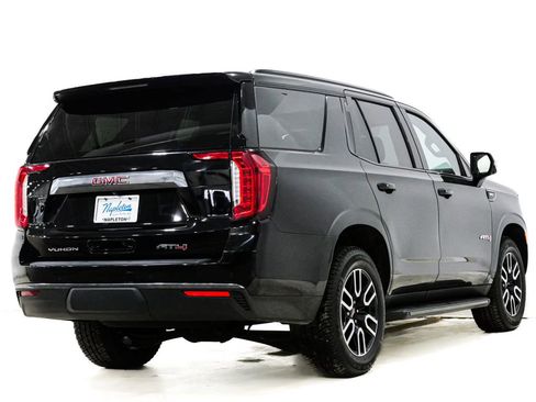 Used 2021 GMC Yukon AT4 w/ Technology Package image 7