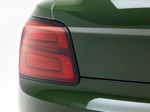 Used 2024 Bentley Flying Spur W12 AWD/4WD image 19