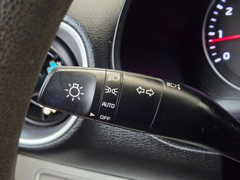 Used 2019 Kia Forte LXS image 15