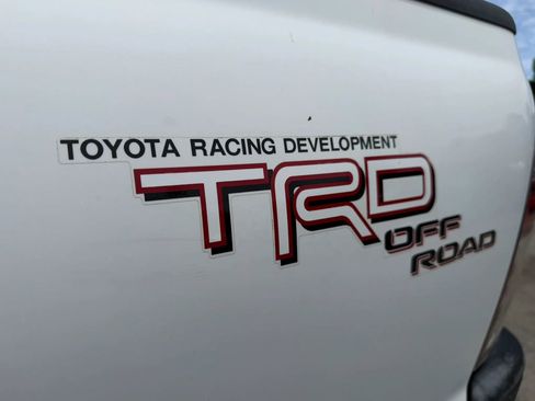 Used 2010 Toyota Tacoma PreRunner image 26