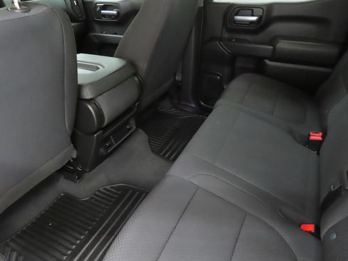 Used 2021 Chevrolet Silverado 1500 Custom Trail Boss AWD/4WD image 19