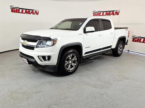 Used 2016 Chevrolet Colorado Z71 w/ LPO, Door Decal Package AWD/4WD image 3