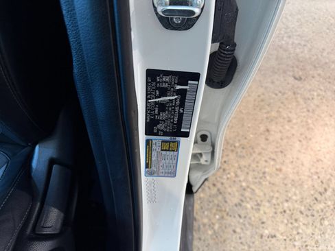 Used 2025 Kia Seltos S FWD image 30