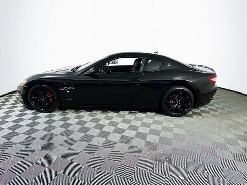 Used 2013 Maserati GranTurismo Sport image 4