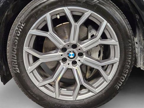 Used 2020 BMW X7 xDrive40i w/ Premium Package image 24