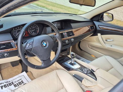 Used 2010 BMW 528i Sedan RWD image 27