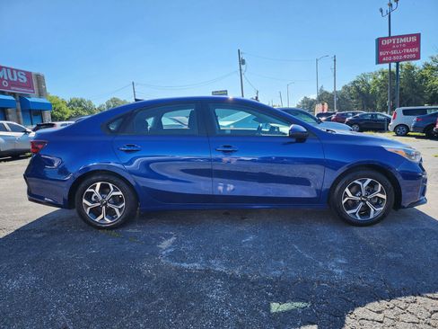 Used 2020 Kia Forte LXS FWD image 8