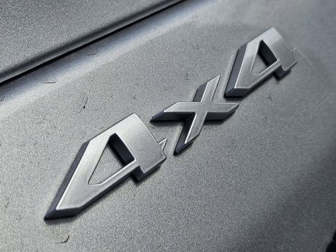 New 2025 Jeep Grand Cherokee Laredo image 14