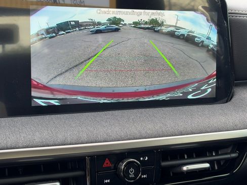 New 2026 Nissan Kicks SV image 25