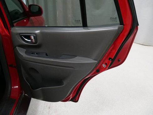 Used 2004 Hyundai Santa Fe GLS image 30