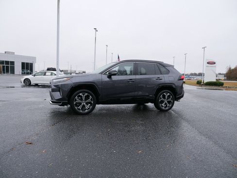 Used 2025 Toyota RAV4 XSE image 7