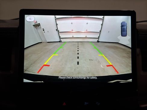 Used 2022 Ford Expedition XLT image 22