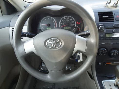 Used 2010 Toyota Corolla LE FWD image 15