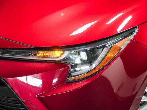 Certified 2026 Toyota Corolla LE w/ LE Premium Package FWD image 3