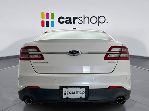 Used 2016 Ford Taurus SEL w/ Equipment Group 201A image 4