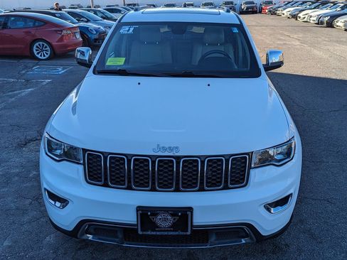 Used 2021 Jeep Grand Cherokee Limited AWD/4WD image 3