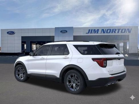 New 2026 Ford Explorer Active w/ Active Comfort Package AWD/4WD image 6