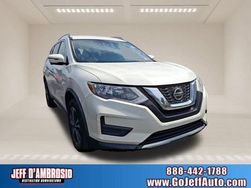 Used 2019 Nissan Rogue SV w/ Premium Package AWD/4WD image 1