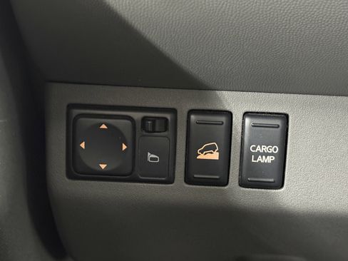 Used 2019 Nissan Frontier SV image 15