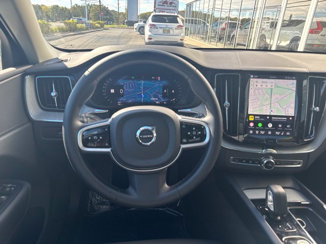 Certified 2025 Volvo XC60 B5 Plus AWD/4WD image 21