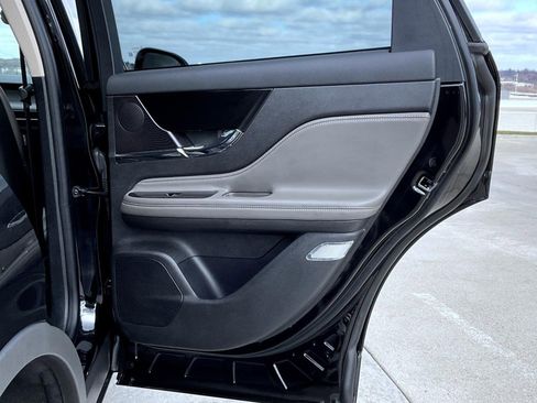 Certified 2024 Lincoln Corsair AWD w/ Equipment Group 101A image 18