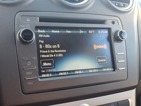 Used 2015 Chevrolet Captiva Sport LT w/ Convenience Package FWD image 7