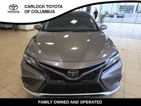 Used 2021 Toyota Camry XSE FWD image 5