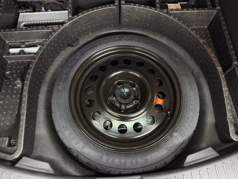 Used 2018 Ford Escape Titanium image 51